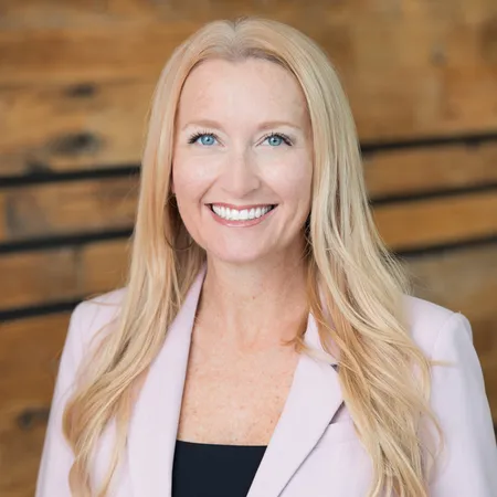 Sunny Tracey Sunny-Tracey-Square-Crop-Low-Resolution-1024x1024