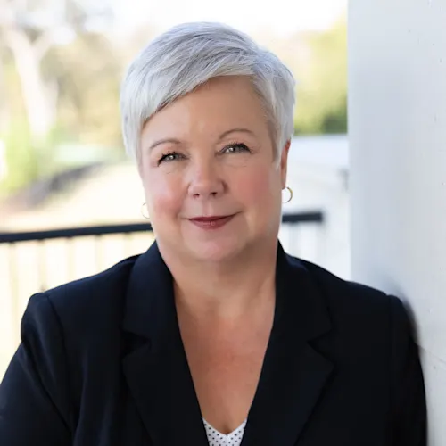 Vaike O'Grady Vaike O-GradyHeadshot 2 CBAS 11.24.jpg