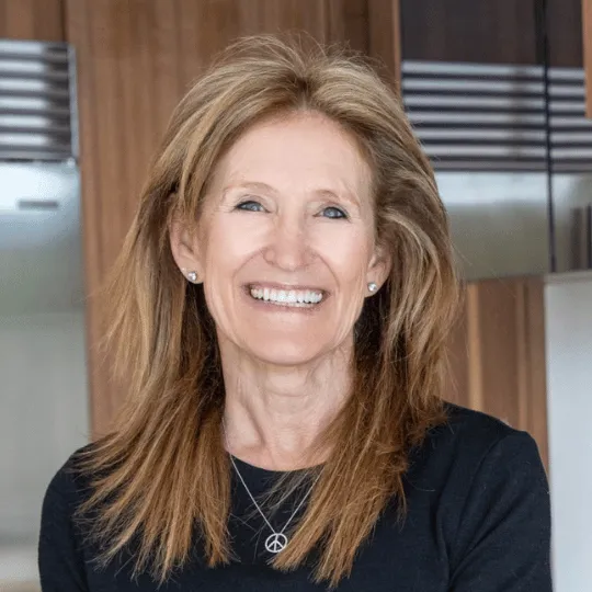 2025 SOTY Beth Carter